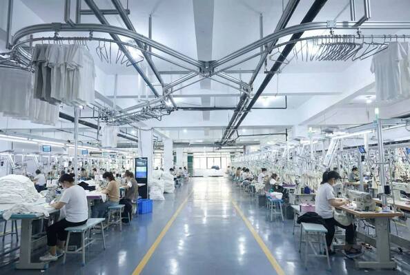 Guangzhou Odin Apparel Co., Ltd.， linea di produzione del fabbricante