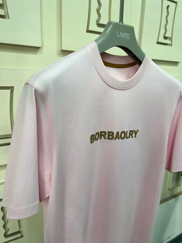 T-shirt da uomo di alta qualità con manica corta con logo personalizzato stampato con tecnologia DTG