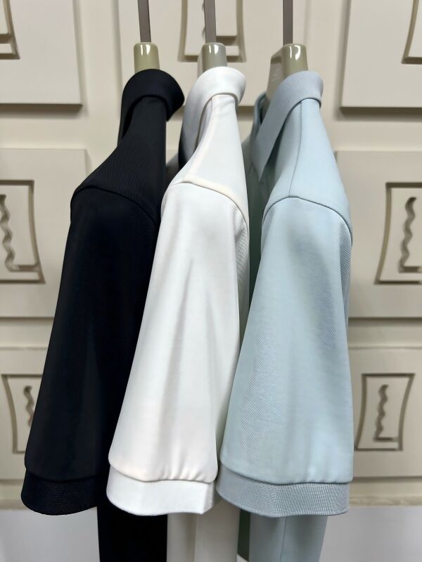 Classiche camicie da polo da uomo. Manche corte, qualità premium per abbigliamento quotidiano casuale. Fabricazione di t-shirt da uomo.