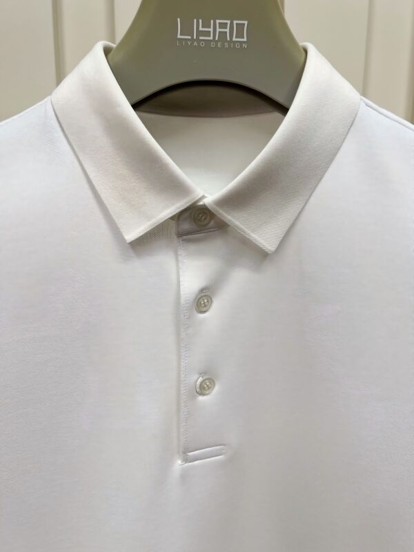 Polo da uomo premium | Design minimalista, tessuto morbido al tatto a maniche corte per tutte le stagioni Produttore di t-shirt da uomo OEM/ODM