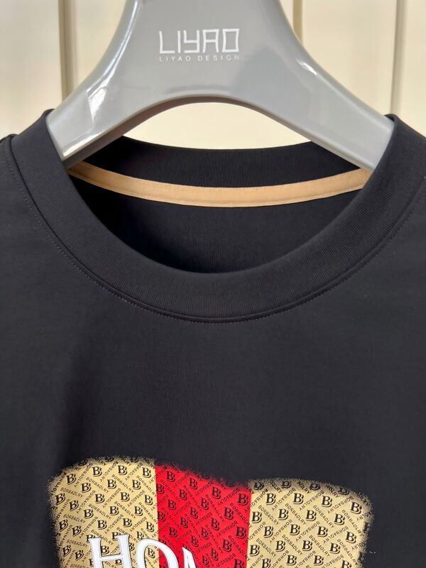 T-shirt girocollo ricamato | T-shirt girocollo di lusso con lettere e motivi 3D, produzione di maglieria da uomo