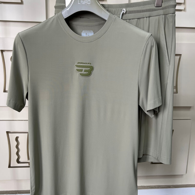 Customizze Men's Olive Green Sports Set - Short - Sleeve T-Shirt & Pants, T-Shirt in tessuto traspirante per uomini